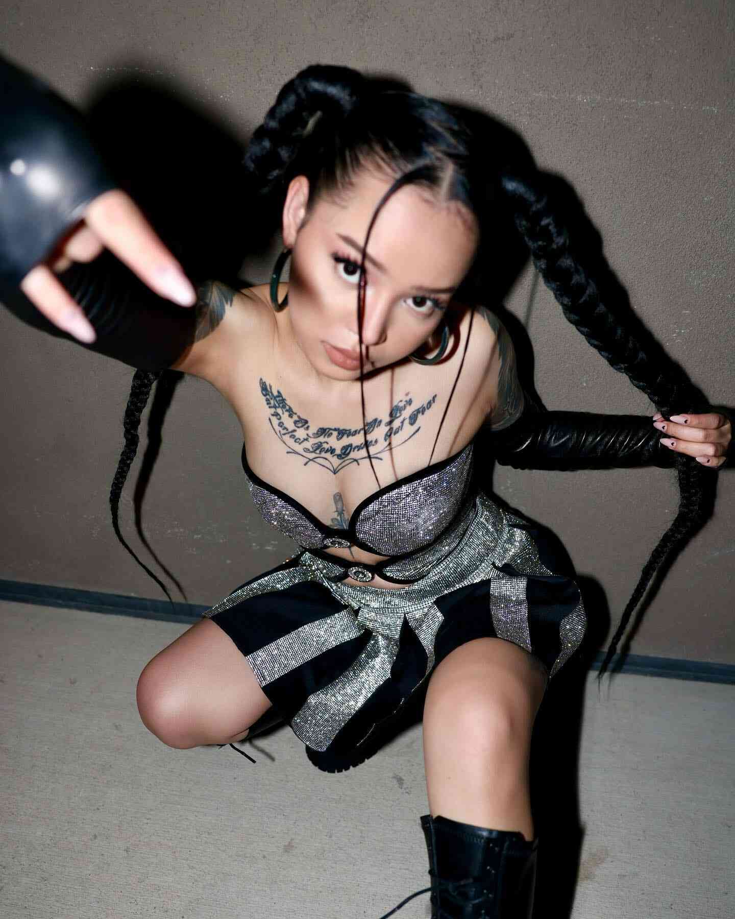 Bella Poarch Bella Poarch conectada